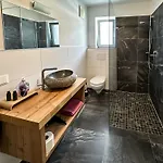 Ours Living Venedigerblick - Inkl Sauna Hollersbach im Pinzgau