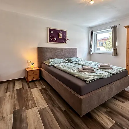 Ours Living Venedigerblick - Inkl Sauna Apartament